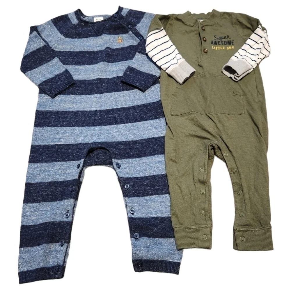 Lot of 4 Carter's & Baby Gap 1 Piece Romper Outfits / Footie Pajamas, 12 months